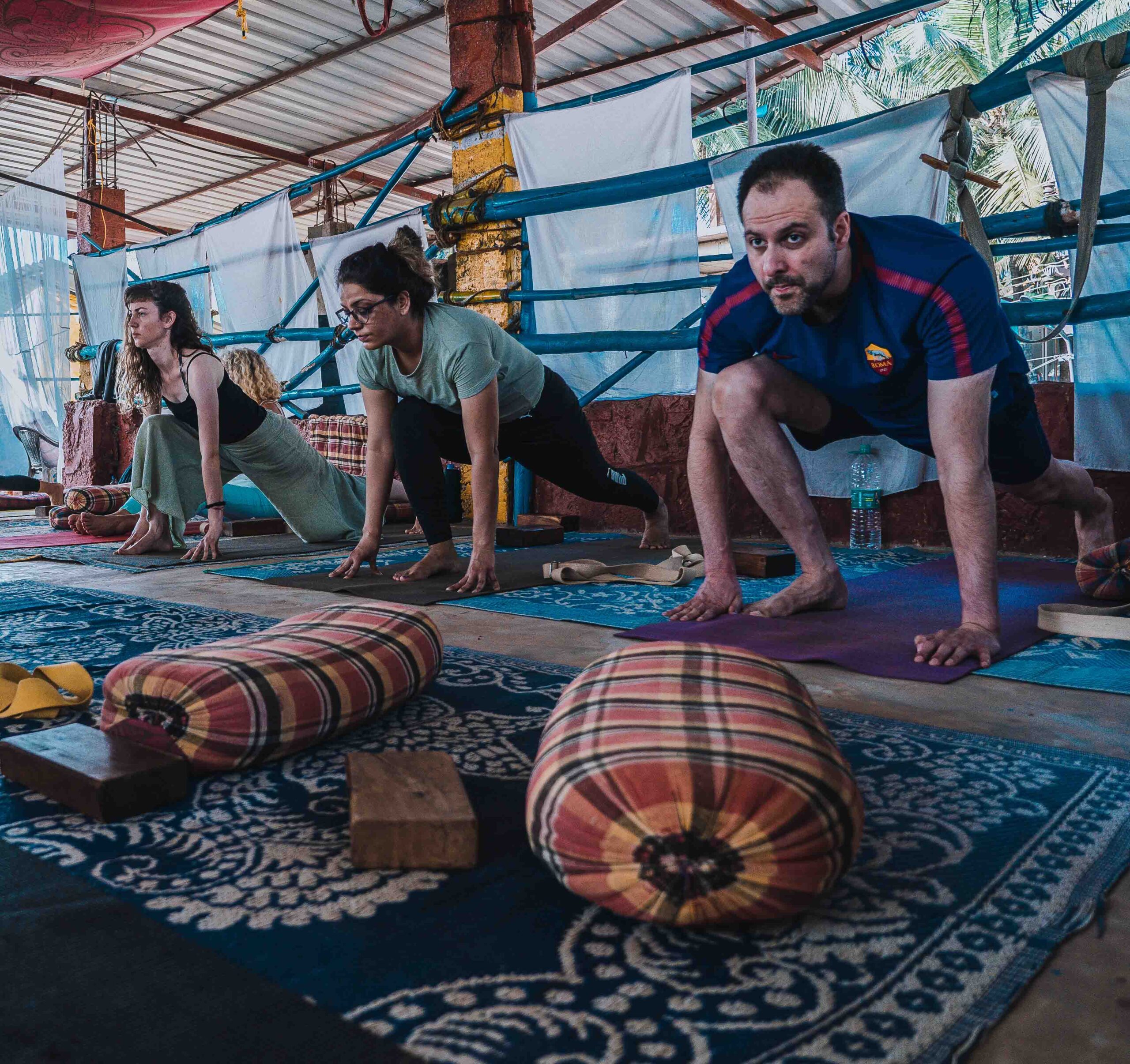 300 hours yoga programme in Dharamshala